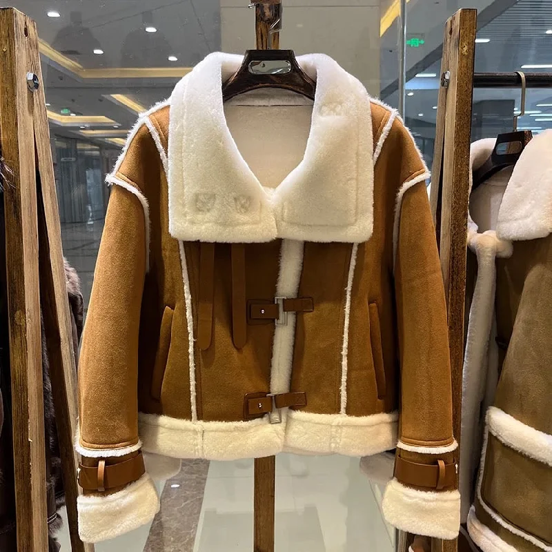 cropped faux leather jacket for women -Winter luxury: faux leather shearling coat lined with wool blend. Women's shearling coat for maximum warmth and style.