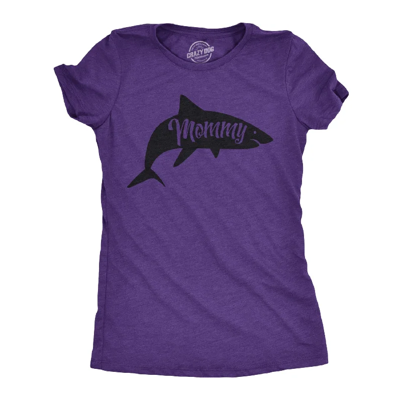 chic knitted vest top for ladies -Mommy Shark Women's T Shirt